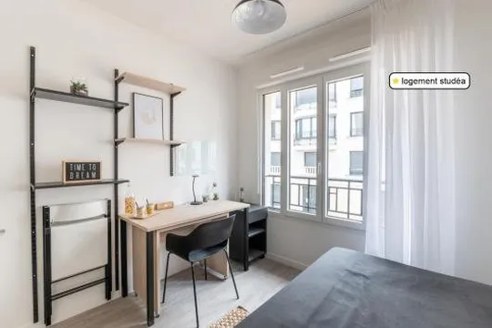 "CLAMART". 5,5 %