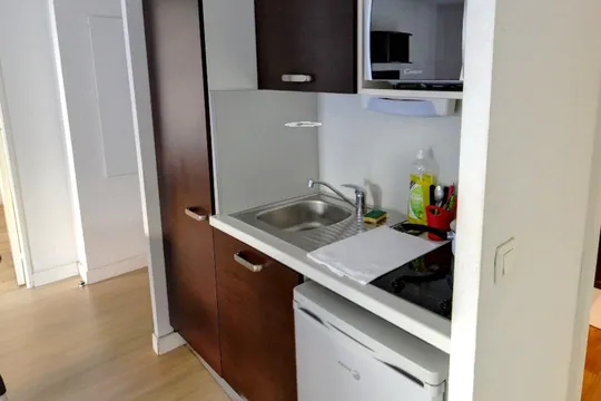 "STUDYLODGE PROVENCE MARSEILLE". 6,3 %