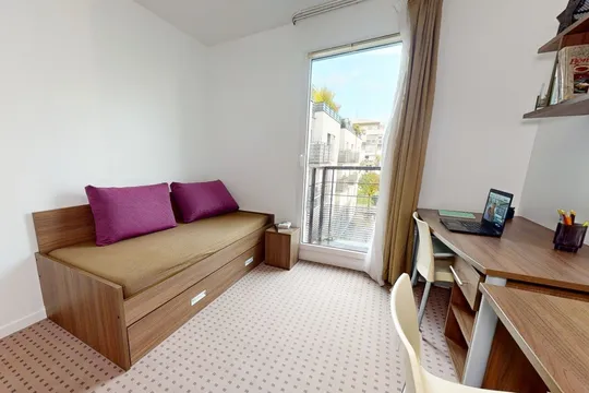 "ASNIÈRES SUR SEINE". 5,2 %
